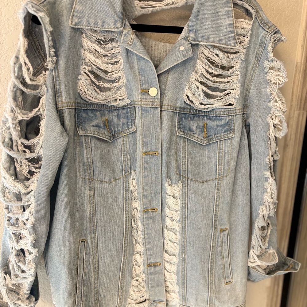 Trendy Ripped Denim Jacket